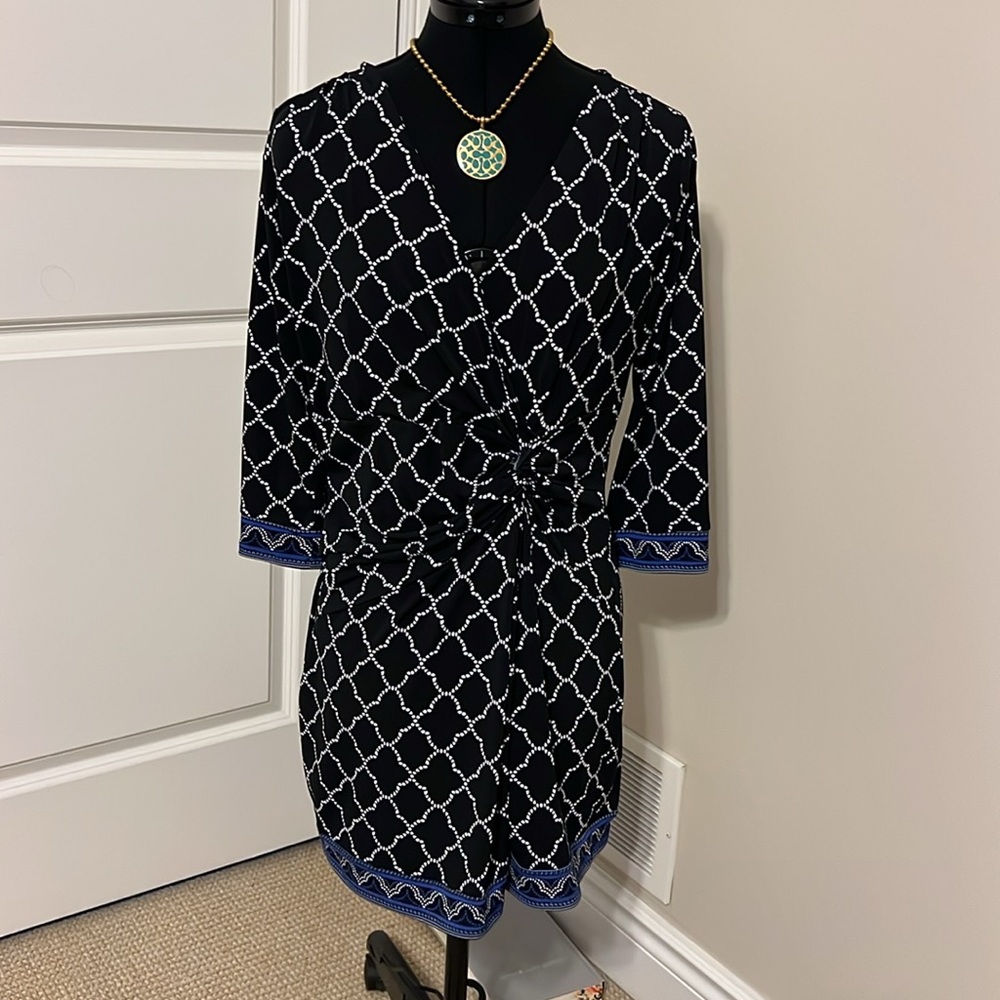 WHITE HOUSE BLACK MARKET Dress